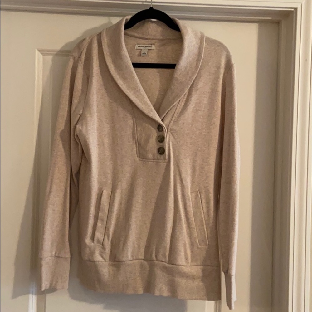 Banana Republic sweater/sweatshirt